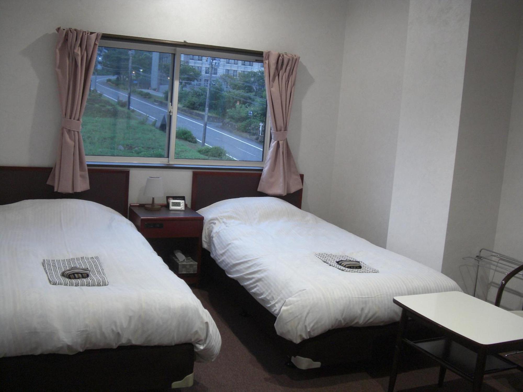 Akakura Yours Inn Myoko Exteriör bild