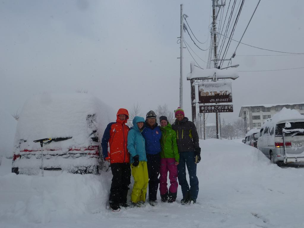 Akakura Yours Inn Myoko Exteriör bild